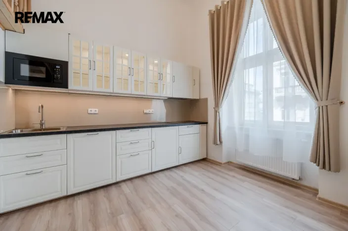 Prodej bytu 3+kk, Praha - Vinohrady, Legerova, 65 m2
