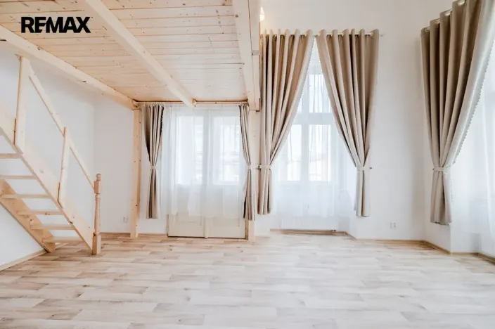 Prodej bytu 3+kk, Praha - Vinohrady, Legerova, 65 m2