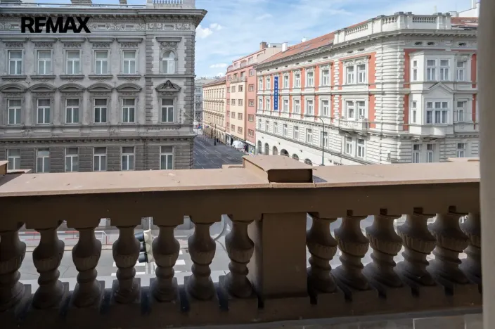 Prodej bytu 3+kk, Praha - Vinohrady, Legerova, 65 m2