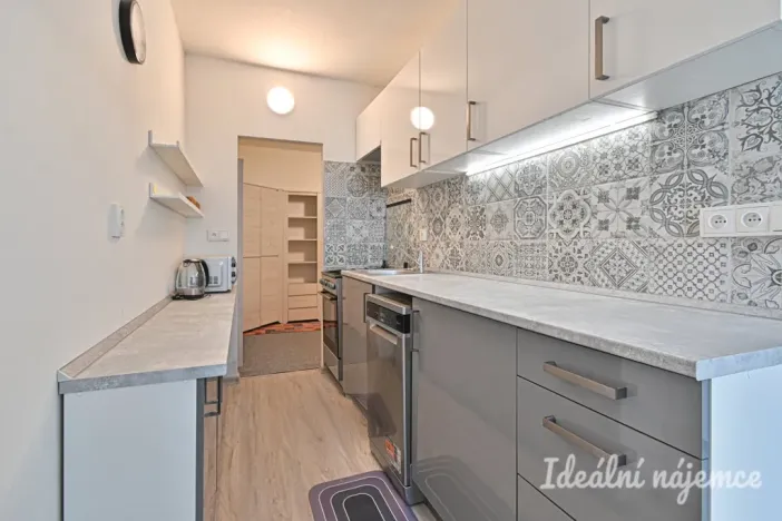 Pronájem bytu 2+1, Brno, Vondrákova, 50 m2