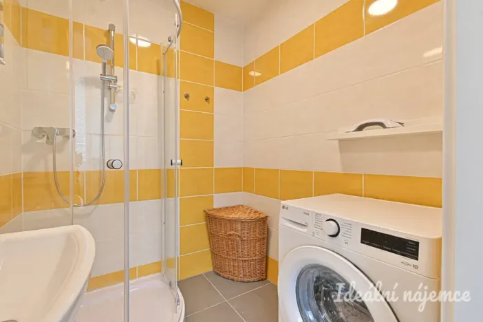 Pronájem bytu 2+1, Brno, Vondrákova, 50 m2