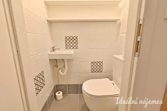 Pronájem bytu 2+1, Brno, Vondrákova, 50 m2