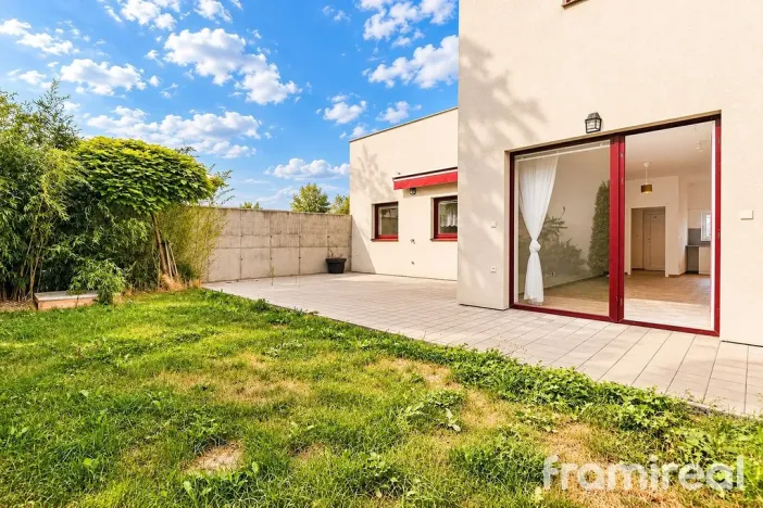 Prodej bytu 3+kk, Znojmo, Smutného, 79 m2