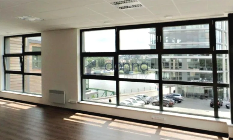 Pronájem kanceláře, Praha, Strakonická, 52 m2
