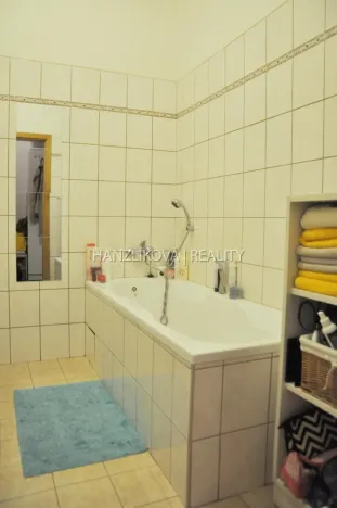 Pronájem bytu 1+kk, České Budějovice - České Budějovice 3, Klaricova, 36 m2
