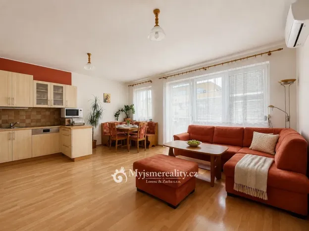 Prodej bytu 4+kk, Znojmo, Aninská, 89 m2