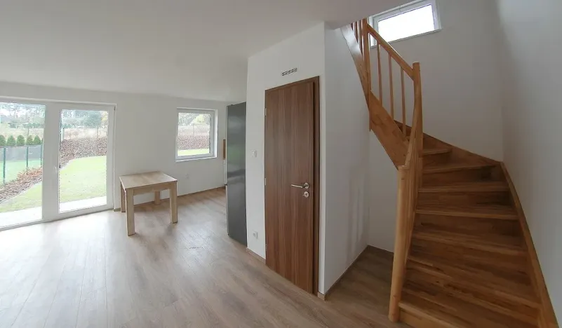 Pronájem rodinného domu, Plzeň - Lhota, Bylinková, 109 m2