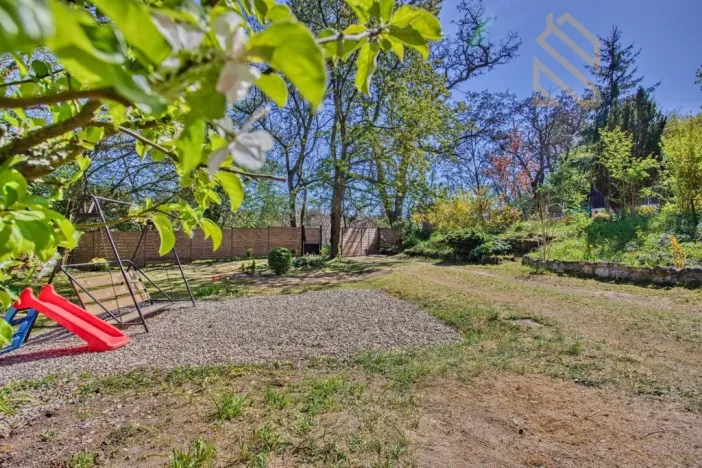 Prodej zahrady, Postoloprty, 819 m2