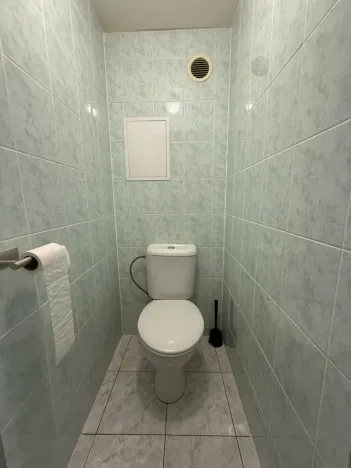 Prodej bytu 3+1, Praha - Prosek, Novoborská, 53 m2