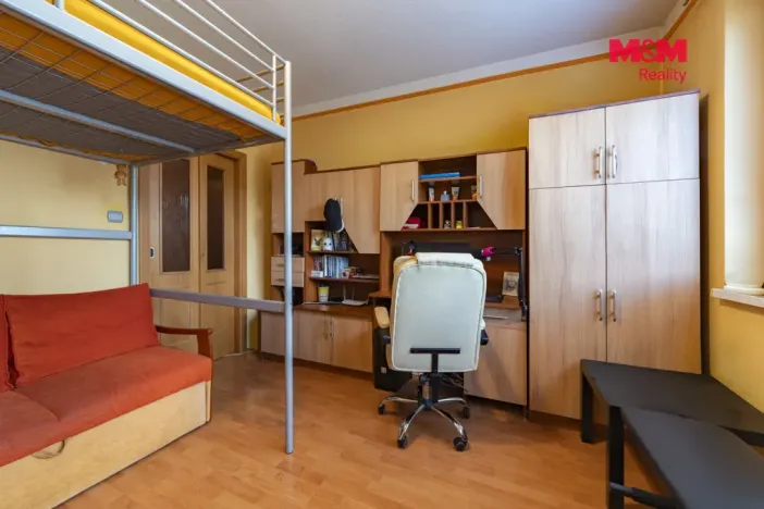 Prodej bytu 3+1, Chodov, Husova, 68 m2