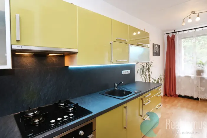 Prodej bytu 3+1, Praha - Žižkov, Roháčova, 72 m2