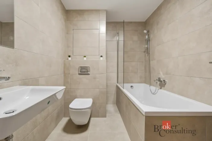 Pronájem bytu 2+kk, Pardubice - Ohrazenice, U Sportovní školy, 50 m2