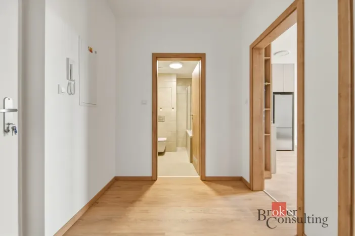 Pronájem bytu 2+kk, Pardubice - Ohrazenice, U Sportovní školy, 50 m2
