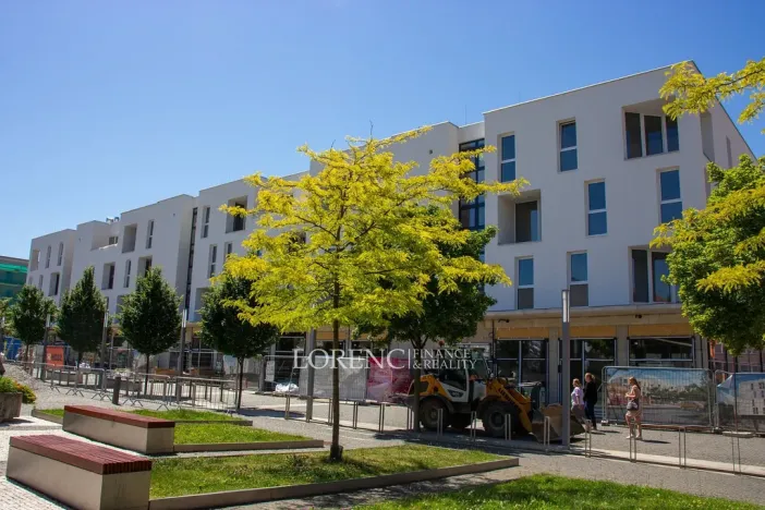 Prodej bytu 2+kk, Veselí nad Moravou, náměstí Míru, 48 m2