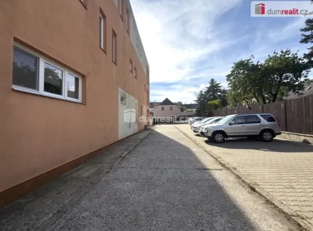 Pronájem bytu 3+kk, Chlumec, Holubova, 100 m2