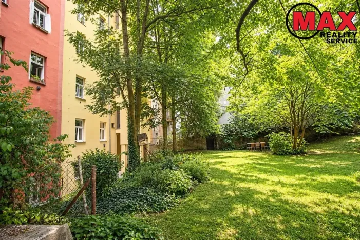 Prodej bytu 2+1, Praha - Smíchov, U Santošky, 70 m2