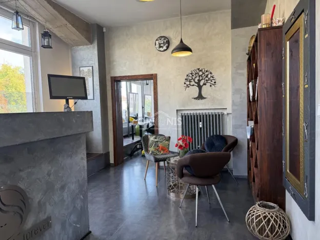 Prodej komerční nemovitosti, Chomutov, 70 m2