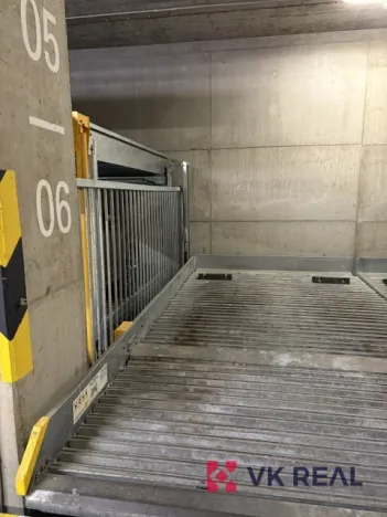 Pronájem garážového stání, Praha - Košíře, Pod Kavalírkou, 12 m2