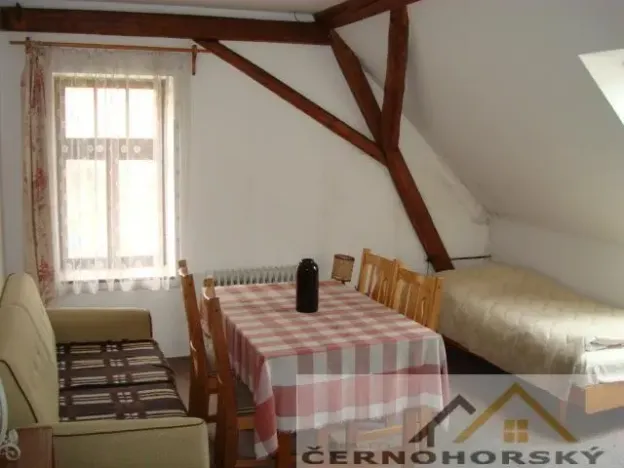 Prodej rodinného domu, Pochvalov, 250 m2