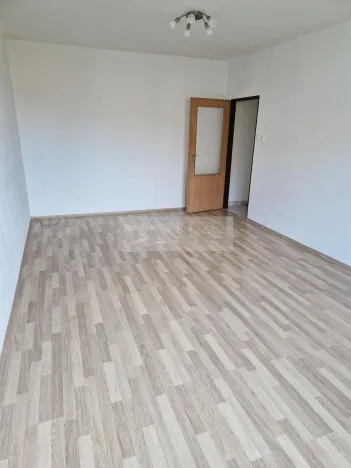 Prodej bytu 3+1, Znojmo, Vídeňská třída, 79 m2