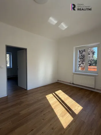Pronájem bytu 3+kk, Vroutek, Kryrská, 96 m2