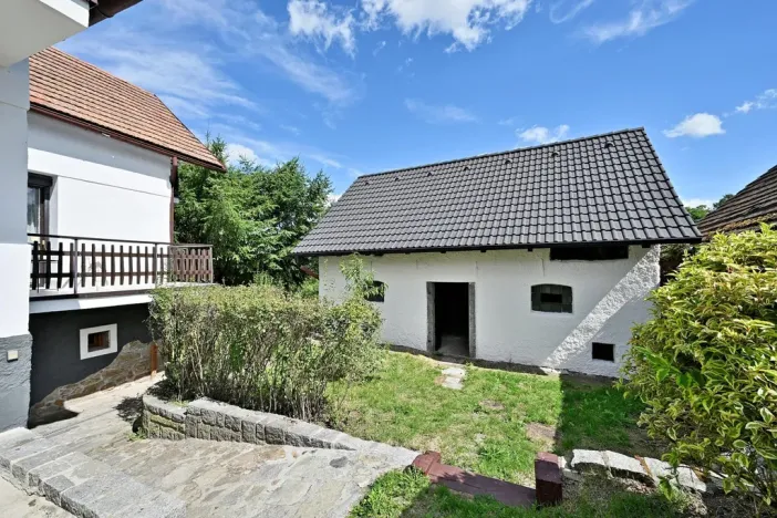 Prodej rodinného domu, Milešov, 250 m2