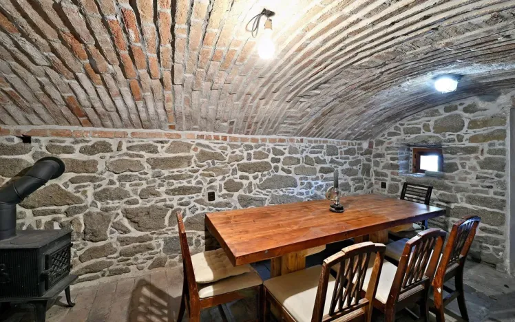 Prodej rodinného domu, Milešov, 250 m2