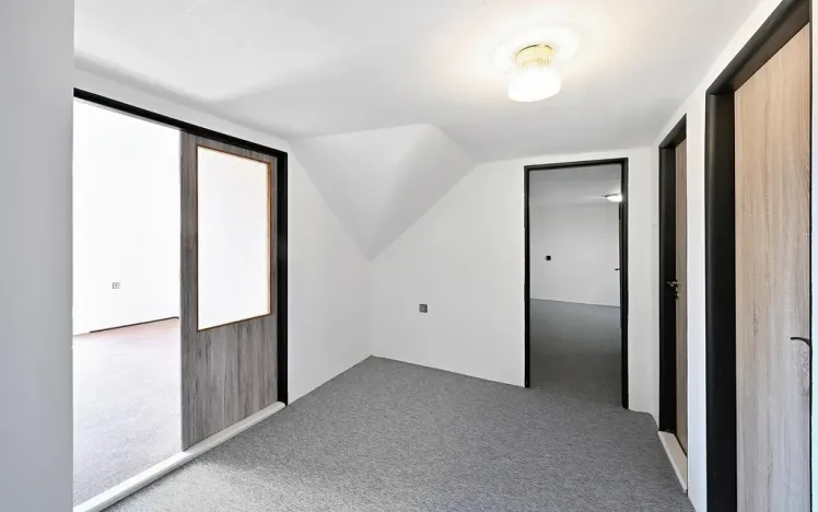 Prodej rodinného domu, Milešov, 250 m2