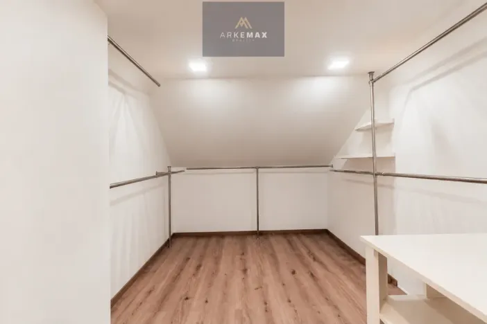 Prodej rodinného domu, Petrovice u Karviné - Prstná, 398 m2