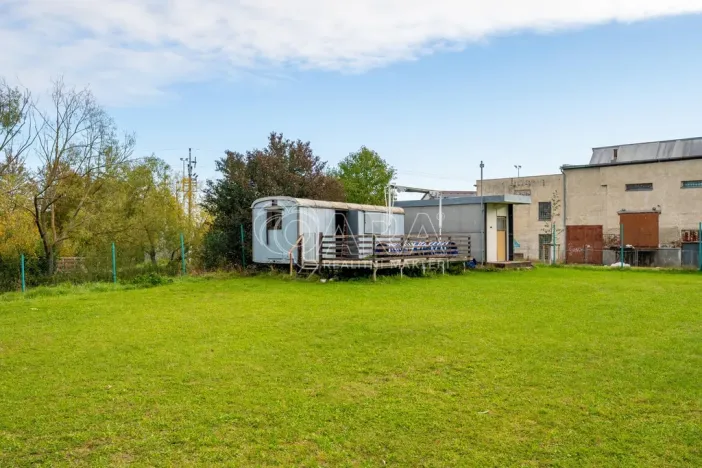 Prodej komerčního pozemku, Rosice, Sportovní, 3658 m2