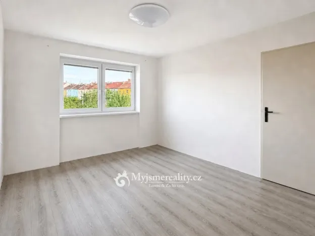 Prodej bytu 2+1, Znojmo, Hálkova, 68 m2