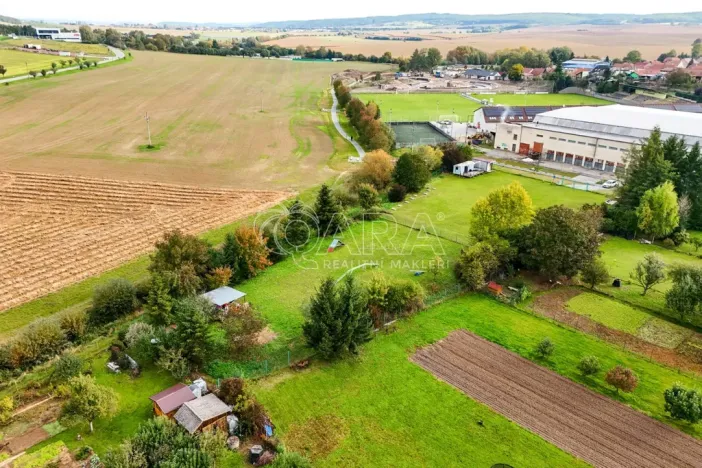 Prodej komerčního pozemku, Rosice, Trávníky, 1790 m2