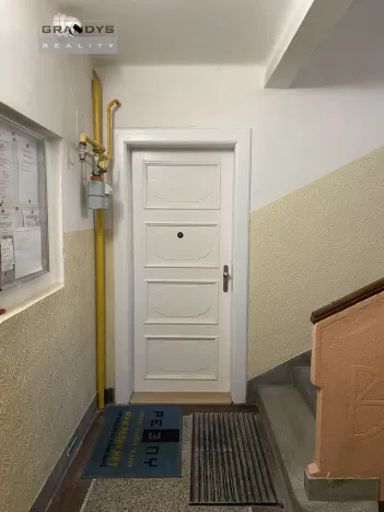Pronájem bytu 2+kk, Praha, Ladova, 50 m2
