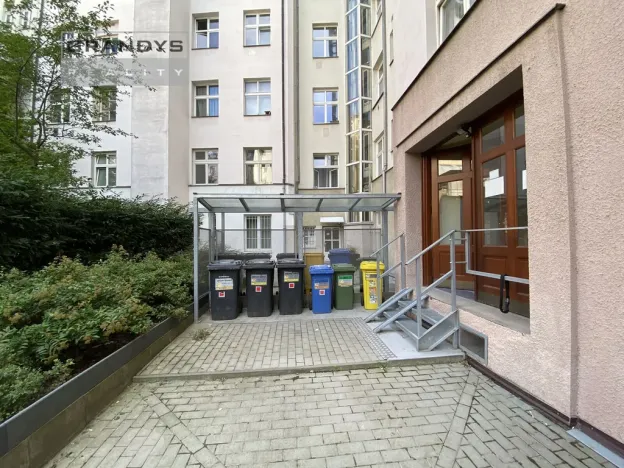 Pronájem bytu 2+kk, Praha, Ladova, 50 m2