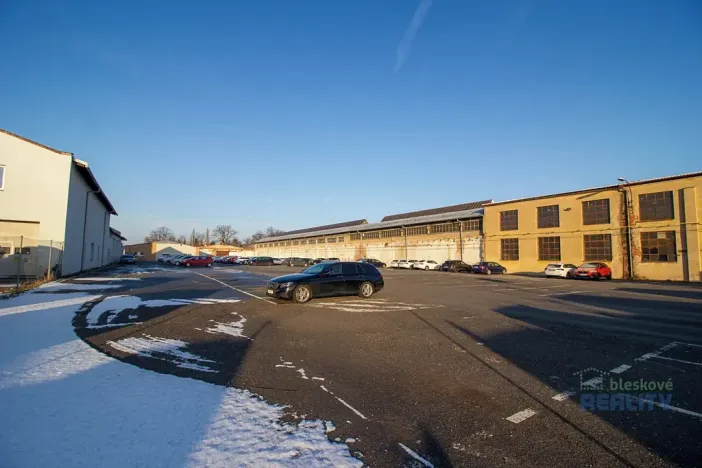 Pronájem komerčního pozemku, Brandýs nad Labem-Stará Boleslav, Pražská, 100 m2
