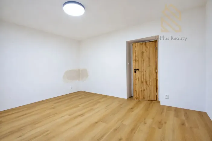 Pronájem bytu 2+1, Sulejovice, Kaplířova, 59 m2