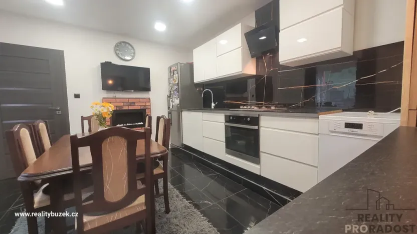 Prodej vícegeneračního domu, Obědkovice, 230 m2