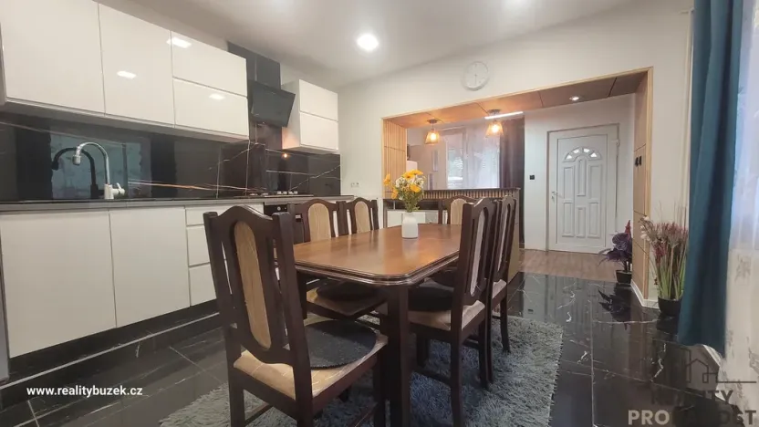Prodej vícegeneračního domu, Obědkovice, 230 m2
