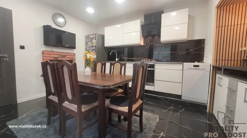 Prodej vícegeneračního domu, Obědkovice, 230 m2
