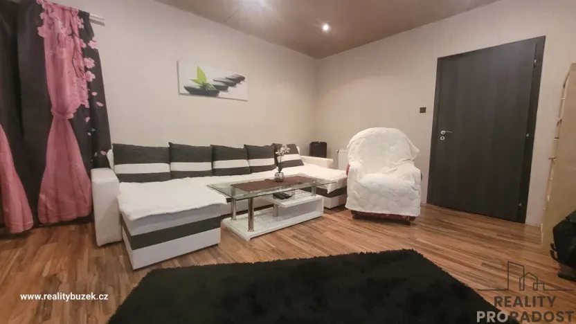 Prodej vícegeneračního domu, Obědkovice, 230 m2