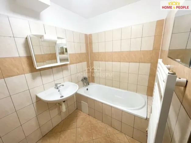 Pronájem bytu 1+kk, Lochovice - Obora, 38 m2