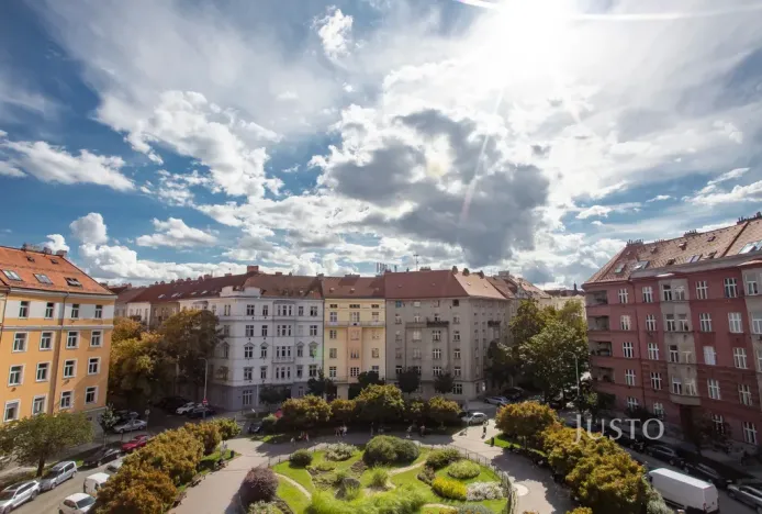 Pronájem bytu 2+1, Praha - Žižkov, Škroupovo náměstí, 78 m2