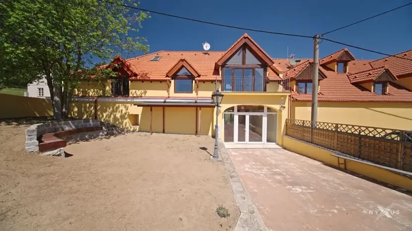 Prodej činžovního domu, Černolice, Ke dvoru, 375 m2