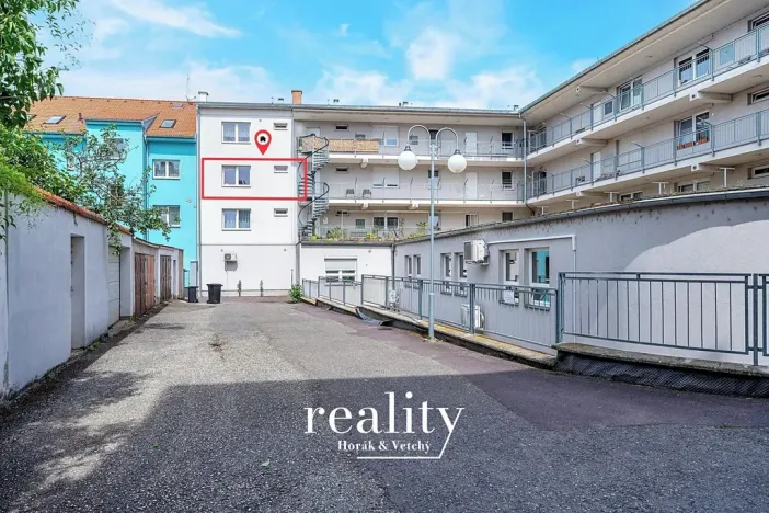 Prodej bytu 2+1, Znojmo, náměstí Svobody, 76 m2