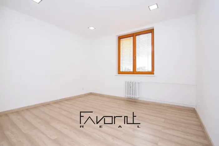 Prodej bytu 3+1, Ostrava, Čujkovova, 68 m2