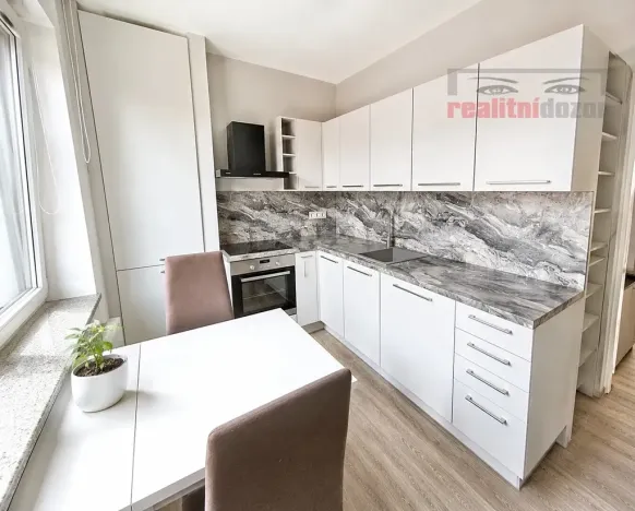 Prodej bytu 2+1, Brno, Družstevní, 51 m2
