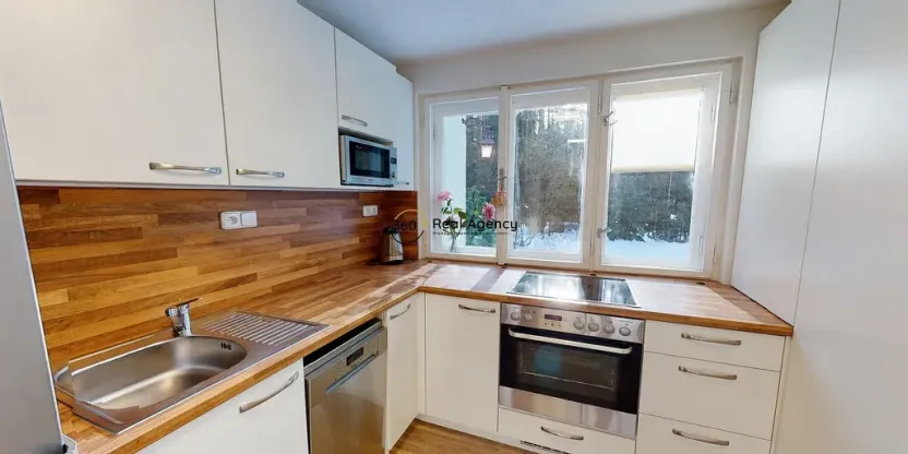 Pronájem chaty, Jevany, Ve Smrčinách, 85 m2