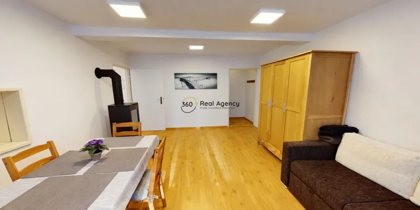 Pronájem chaty, Jevany, Ve Smrčinách, 85 m2