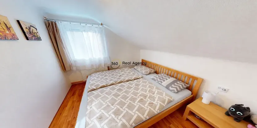 Pronájem chaty, Jevany, Ve Smrčinách, 85 m2