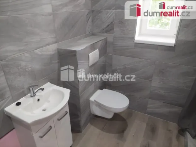 Pronájem bytu 1+1, Nymburk, Jízdecká, 32 m2